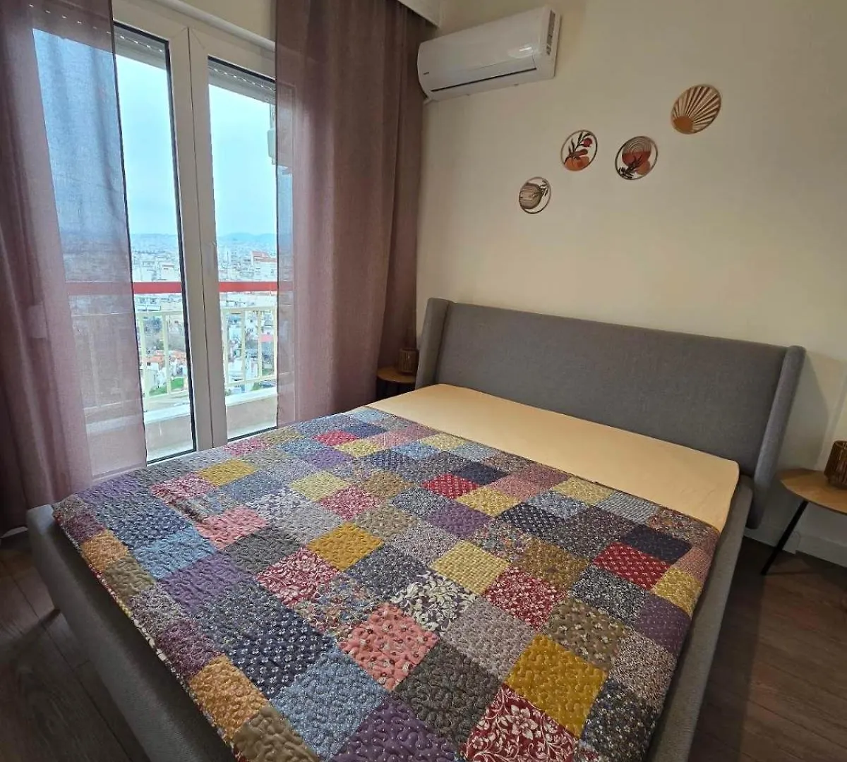 Cozy New 2 Bedrooms Apartment For 4 People Thessaloniki