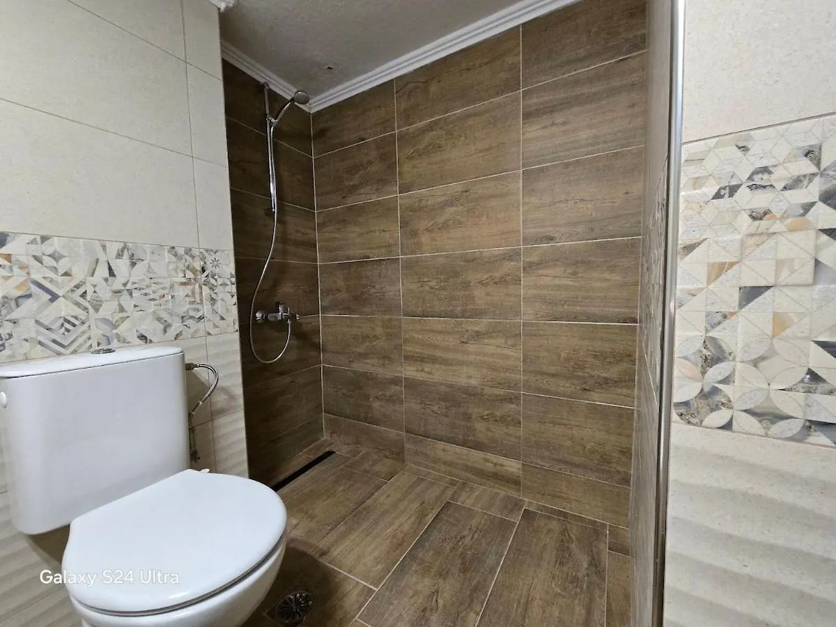 Cozy New 2 Bedrooms Apartment For 4 People Thessaloniki