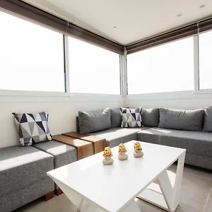 Suggrou Terrace #8 Apartment